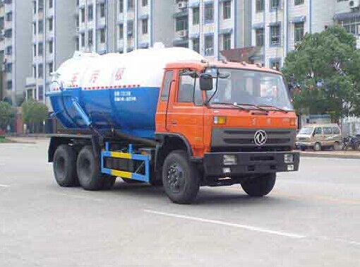 東風雙橋真空吸污車18-20噸吸污車